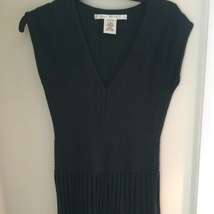 Max Studio dark green heather ribbed dress size S